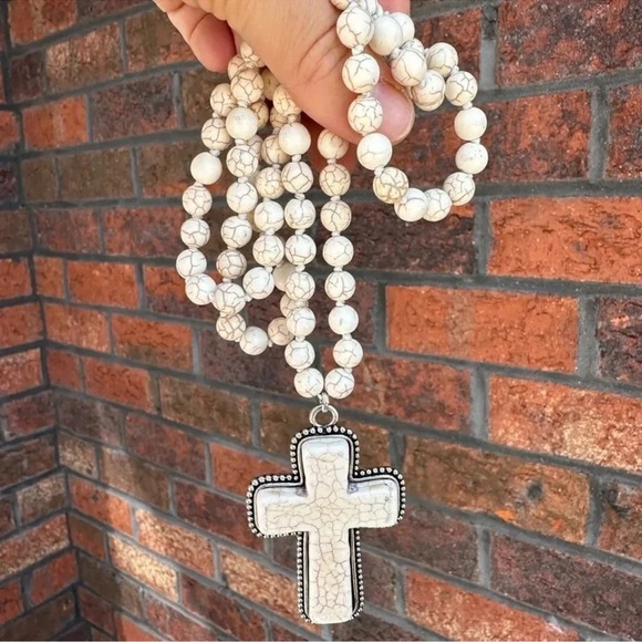 Anthropologie Magnesite Cross FINE Craftsmanship Necklace - Picture 8 of 10